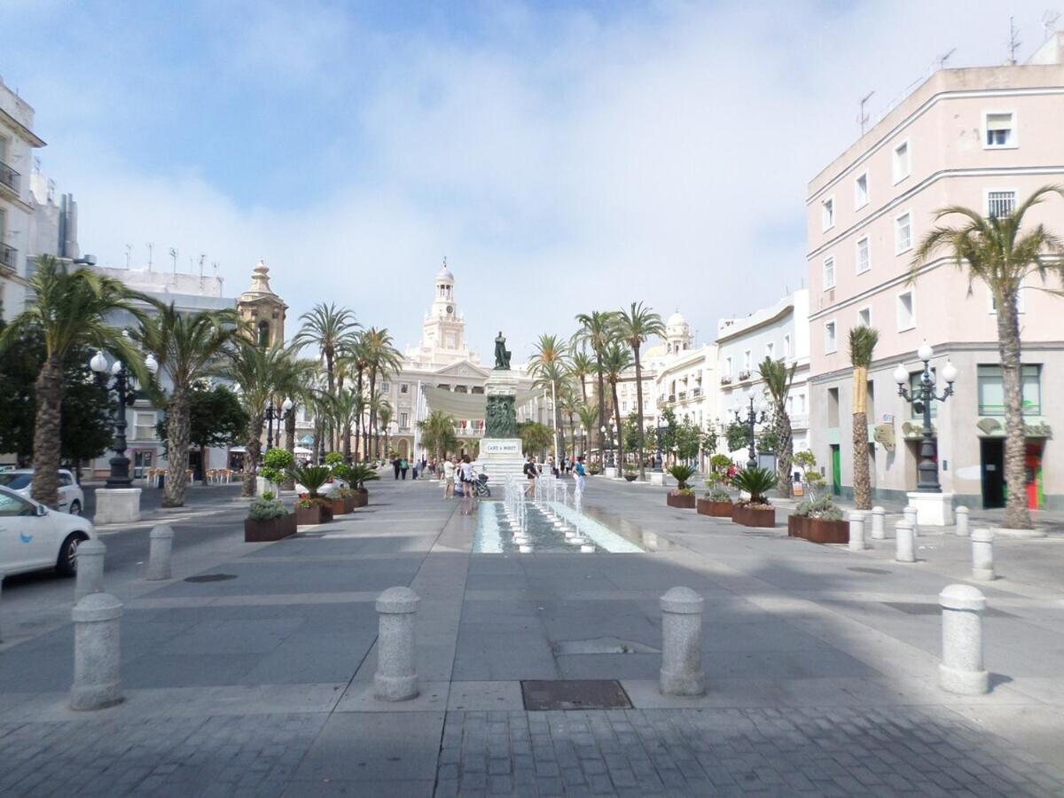 Sopranis Del Mar Apartamento Centro Cadiz, Junto Playa Y Estacion Eksteriør billede