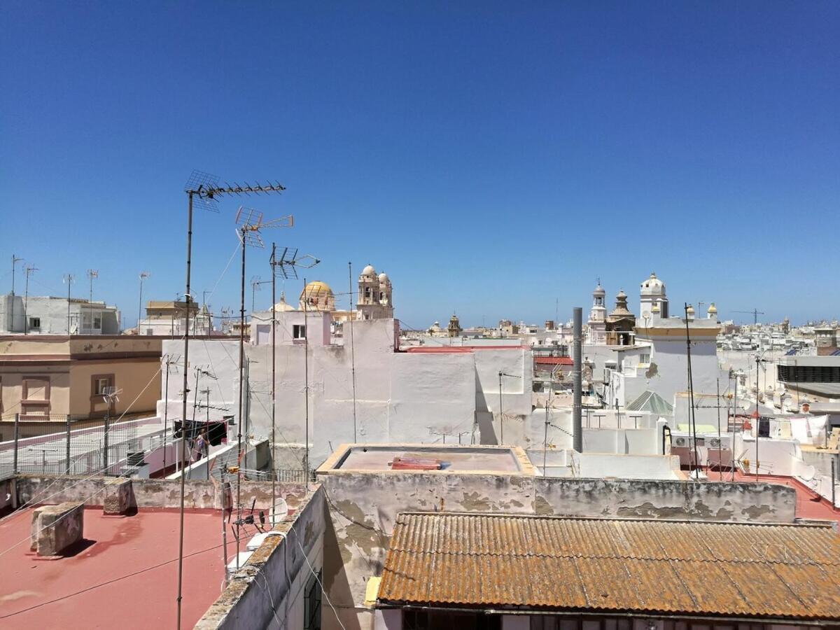 Sopranis Del Mar Apartamento Centro Cadiz, Junto Playa Y Estacion Eksteriør billede