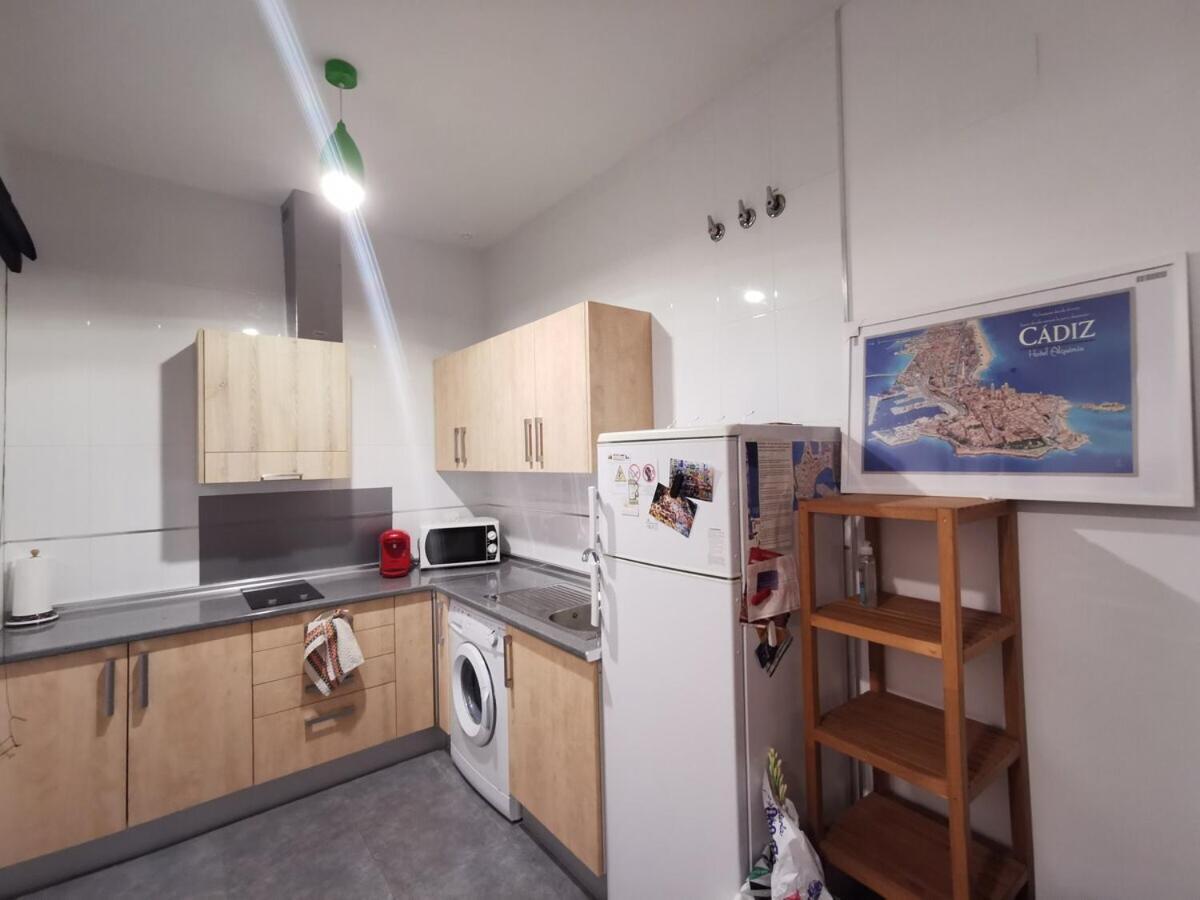 Sopranis Del Mar Apartamento Centro Cadiz, Junto Playa Y Estacion Eksteriør billede